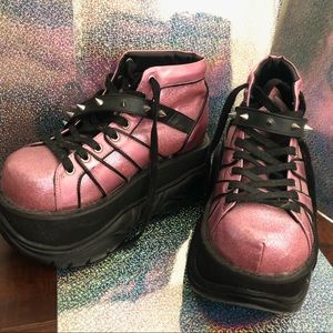 Demonia rave platforms